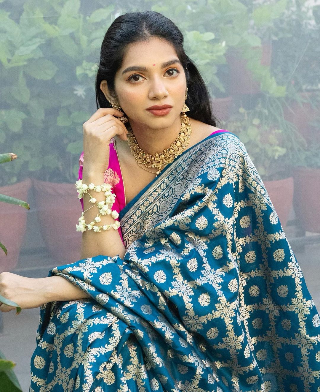 Exquisite Banarasi Soft Silk Saree with Intricate Pallu & Premium Brocade – Colour 1