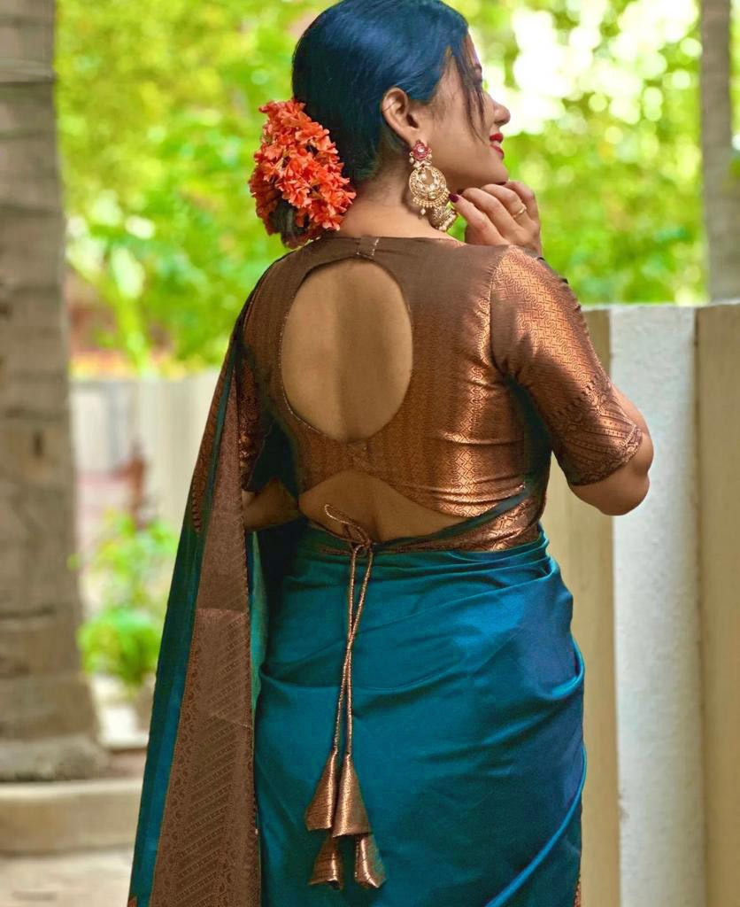 Banarasi Soft Silk Saree with Intricate Detailing & Stunning Pallu – Shade 1 | Copper Zari Weaving