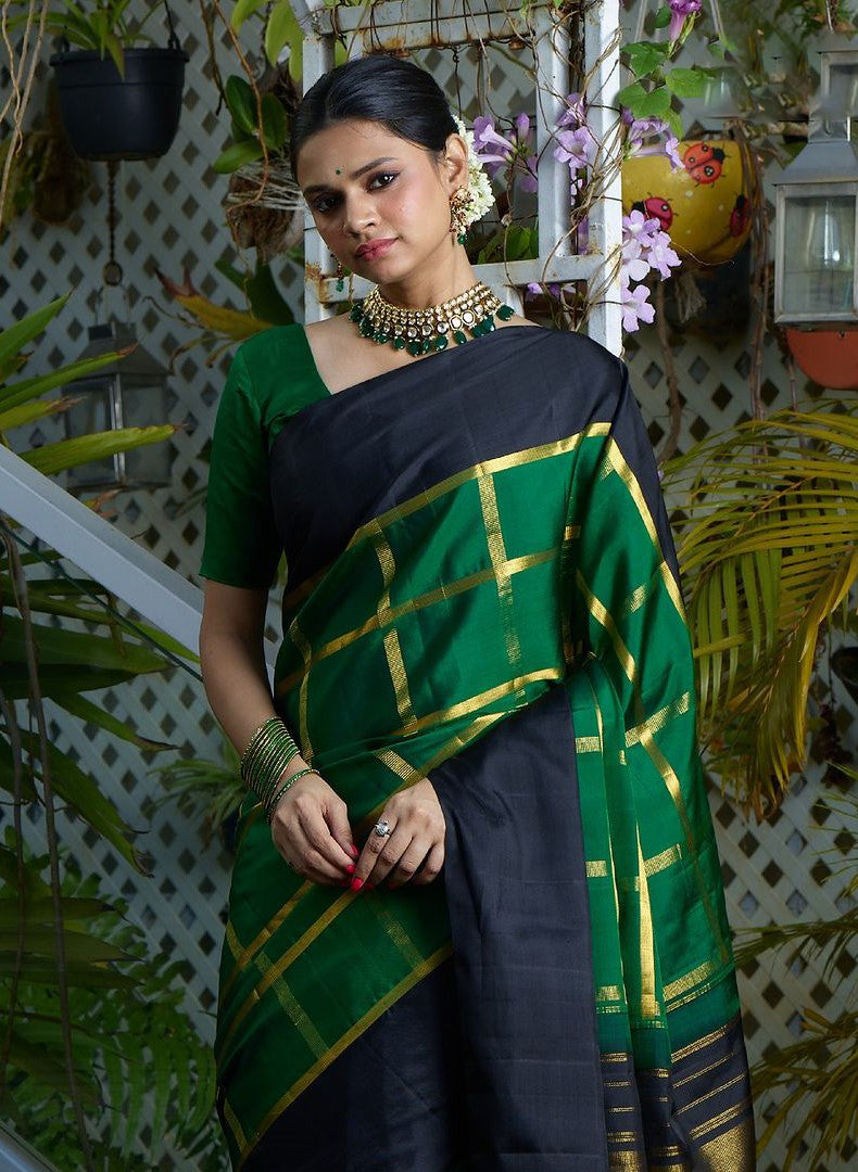Majestic Aura Banarasi Soft Silk Saree Gold Zari