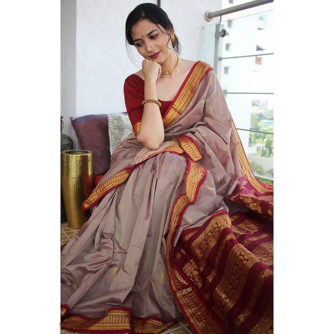 Ethereal Majesty Banarasi Soft Silk Saree Gold Zari