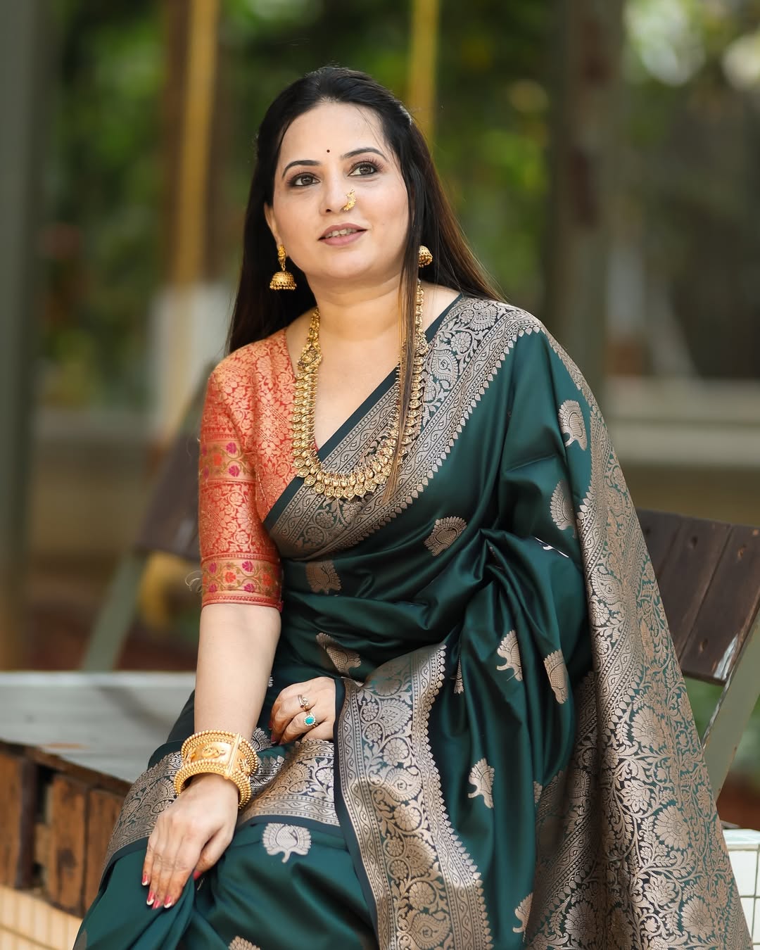 Banarasi Soft Silk Saree in Shade 1 – Minimalistic Design