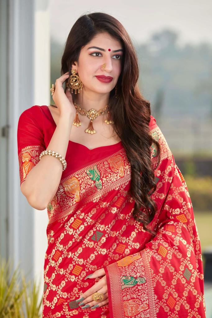 Punch Pink Handcrafted Kanjivaram Silk Saree with Zari