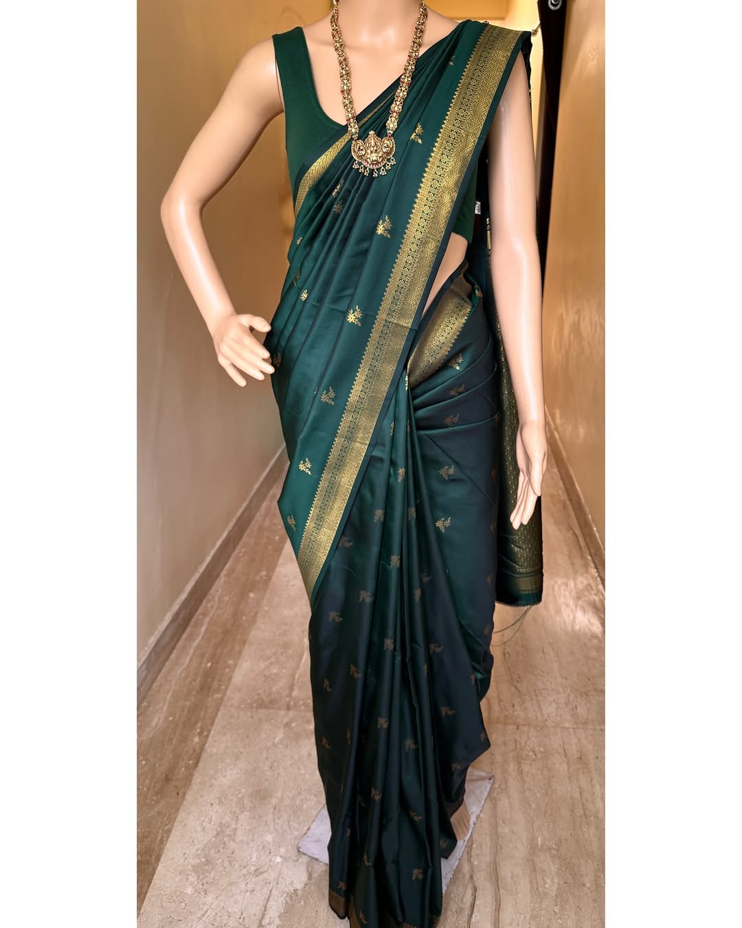 DCPL Banarasi Soft Silk Saree in Colour 2 – Elegant Weave Design