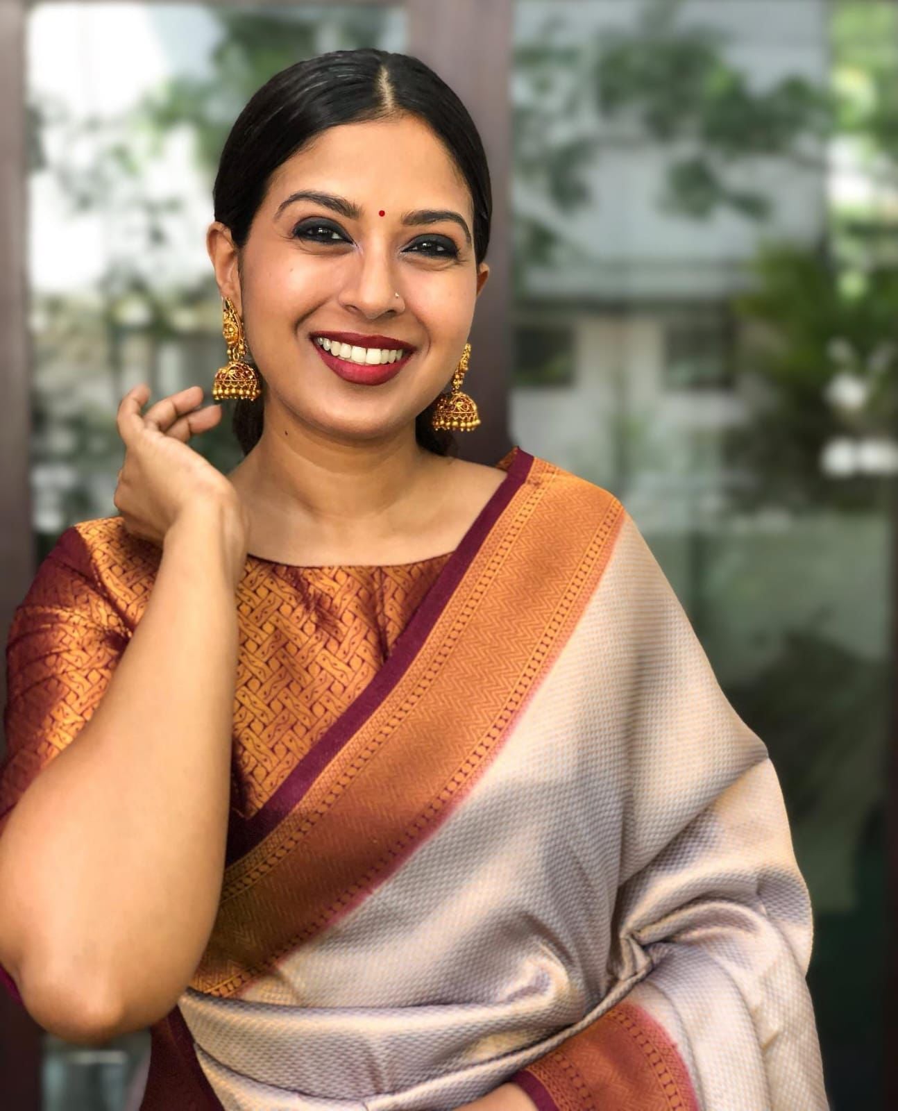 Bridal Banarasi Silk Saree with Copper Zari Weaving