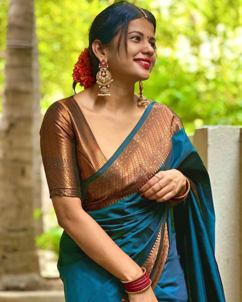 Banarasi Soft Silk Saree Shade 1 with Copper Zari Weaving and Intricate Pallu Design