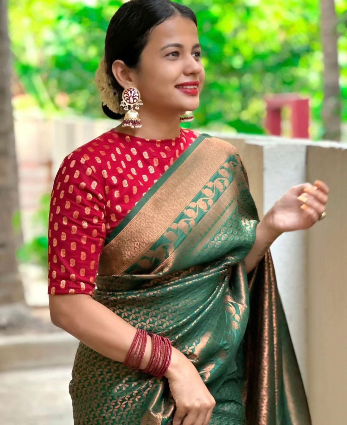 Ethereal Grace Kanjivaram Soft Silk Saree Copper Zari