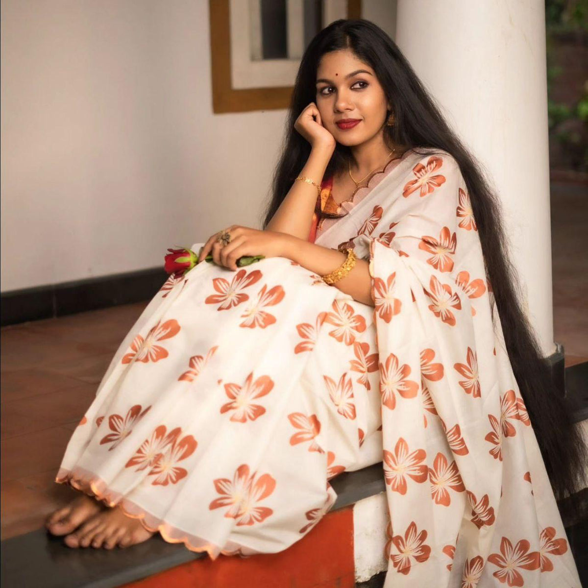 Banarasi Soft Silk Saree with Gold Zari Weaving – Elegant Traditional Saree for Weddings and Festivals