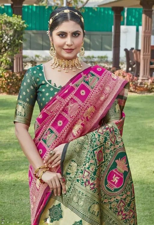 Minimalistic Banarasi soft silk saree – Colour 2