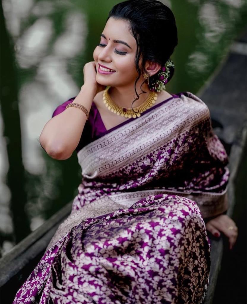 Banarasi Soft Silk Saree with Intricate Details and Stunning Pallu – Shade 1