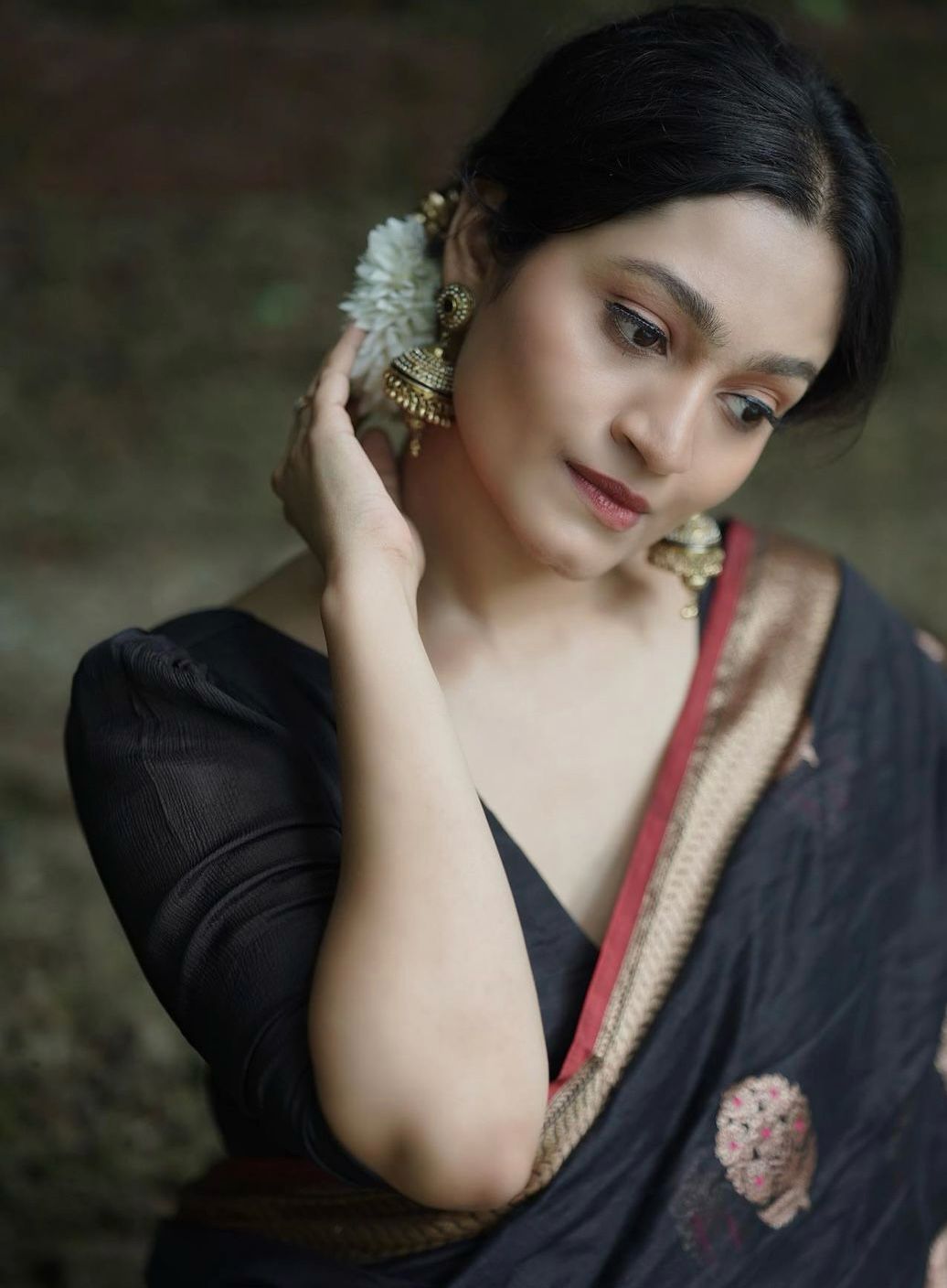 Traditional Banarasi silk saree with jacquard weave