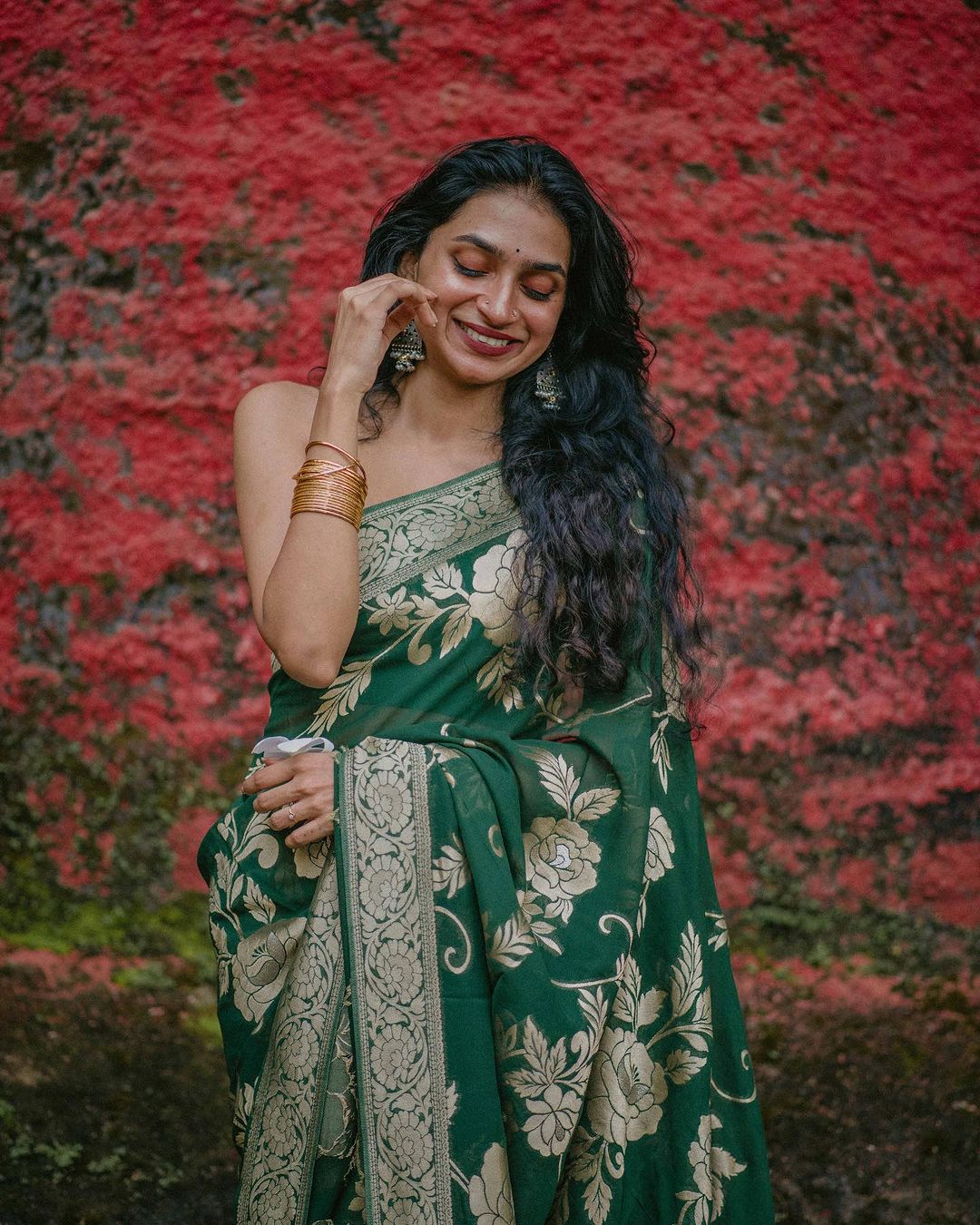 Regal Splendor Banarasi Soft Silk Saree Gold Zari