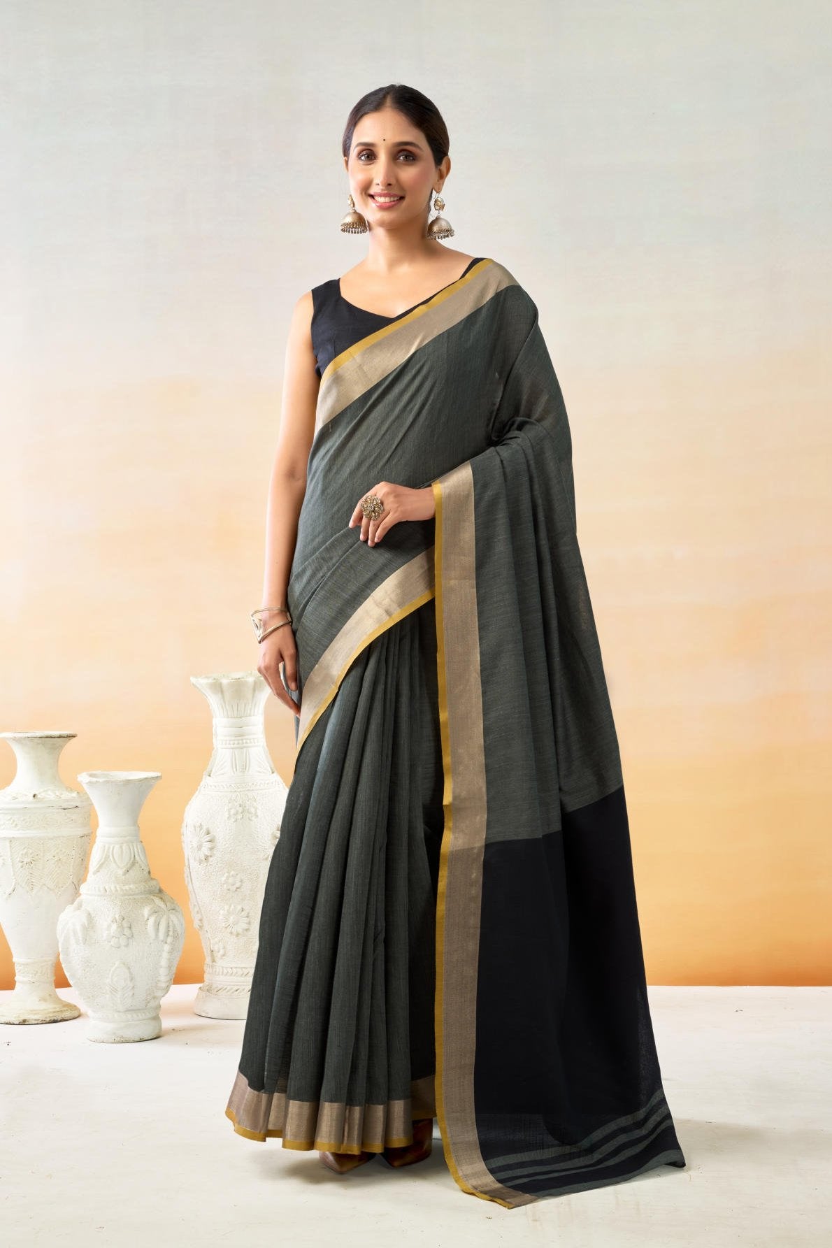 Pure Cotton Saree, Handloom Style Zari Weave, Zari Border, Contrast Pallu, Contrast Blouse with Border, Cotton Handloom, Traditional Saree, Ethnic Wear, Lightweight Cotton, Designer Saree, Festive Attire, Indian Fashion, Women's Saree.