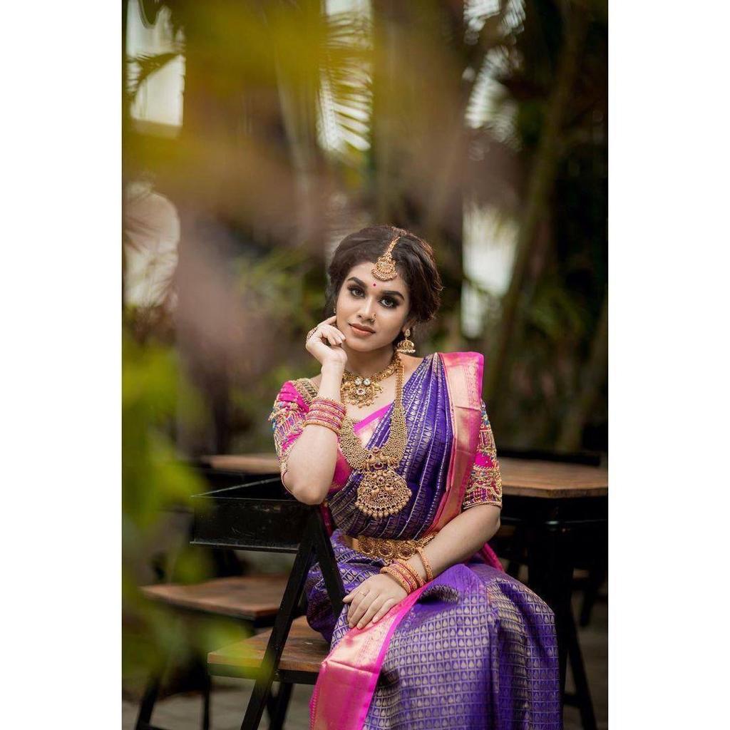 Banarasi Soft Silk Saree with Lustrous Finish & Elegant Appeal