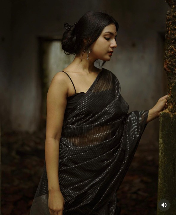 Banarasi Soft Silk Saree – Silver Zari Weaving