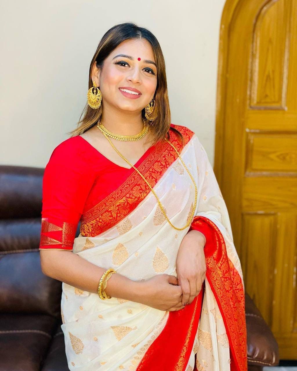 Graceful Kanjivaram Silk Saree by Weave