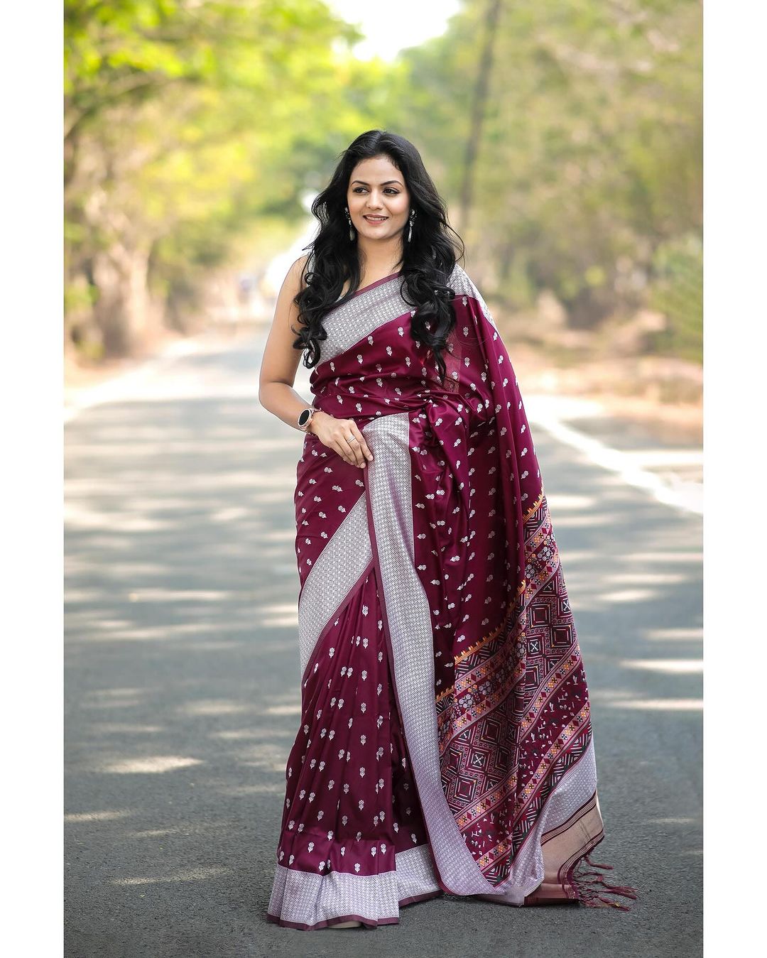 Elegant Gold Zari Banarasi Soft Silk Saree – Colour 4
