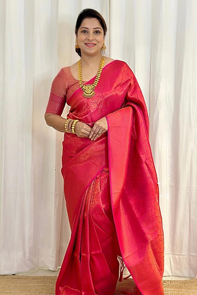 Minimalist Banarasi Soft Silk Saree | Eco-Friendly Lightweight Fabric | Copper Zari Weaving | 572GM | Shade 5