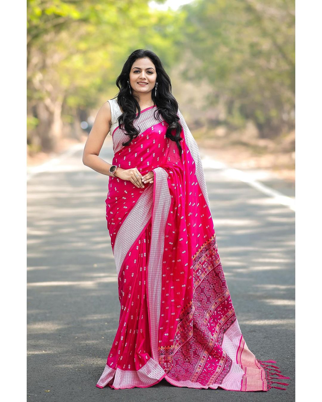 Elegant Gold Zari Banarasi Soft Silk Saree – Colour 4