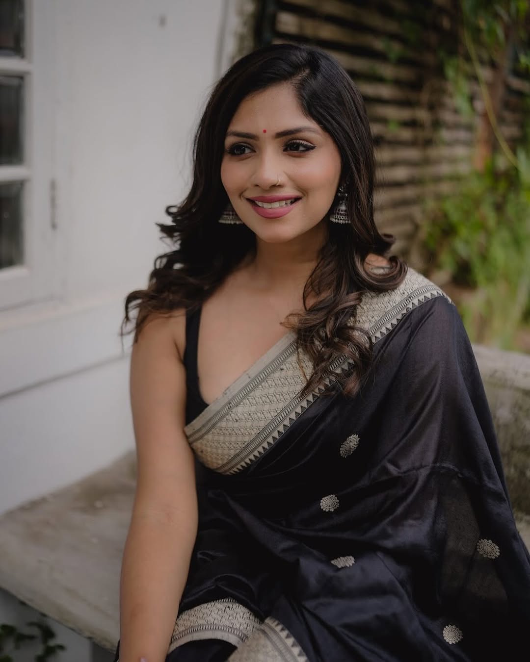 Silver Aura Banarasi Soft Silk Saree with Silver Zari Weaving – Colour 1