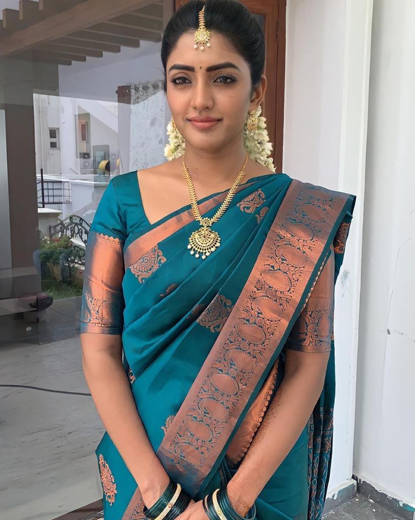 Kanjivaram Banarasi Soft Silk Saree with Copper Zari – Shade (467GM)