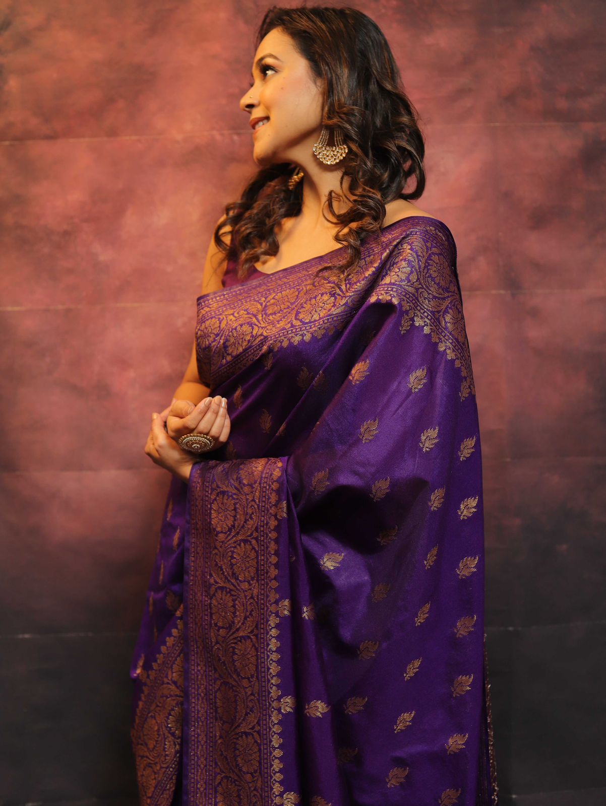 Majestic Banarasi Soft Silk Saree with Opulent Brocade & Designer Pallu – Colour 1