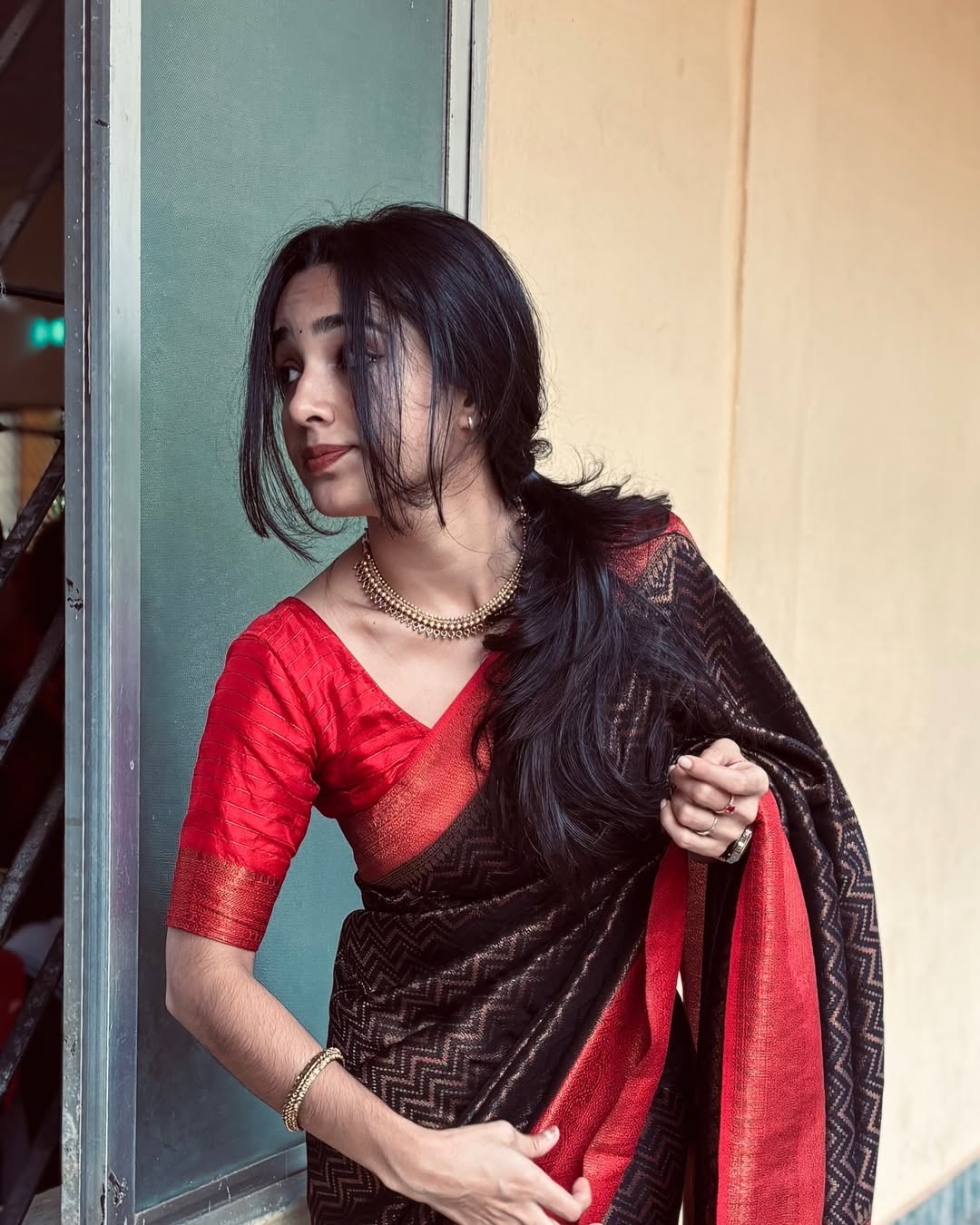 Serene Charm Banarasi Soft Silk Saree with Gold Zari Weaving