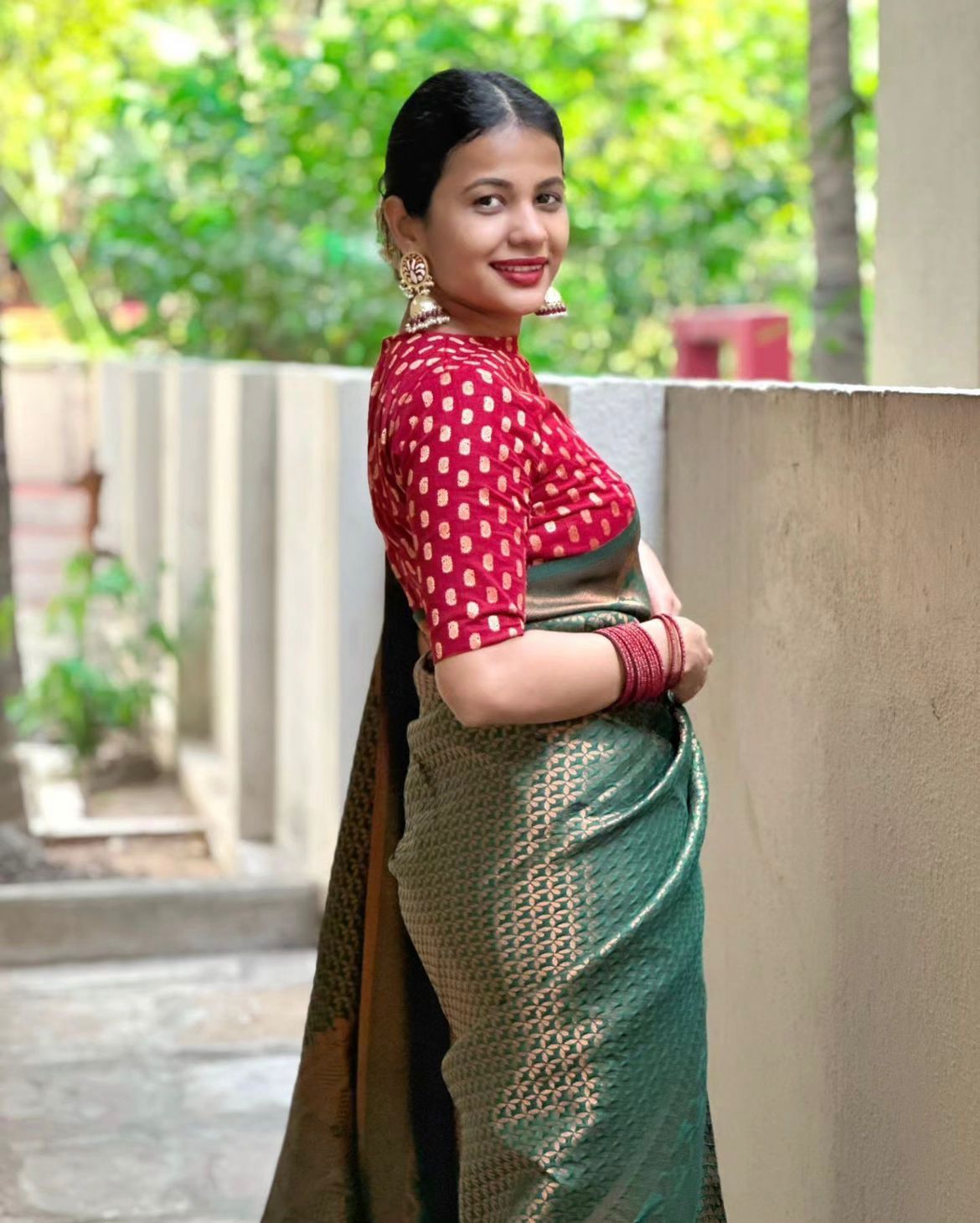 Ethereal Grace Kanjivaram Soft Silk Saree Copper Zari