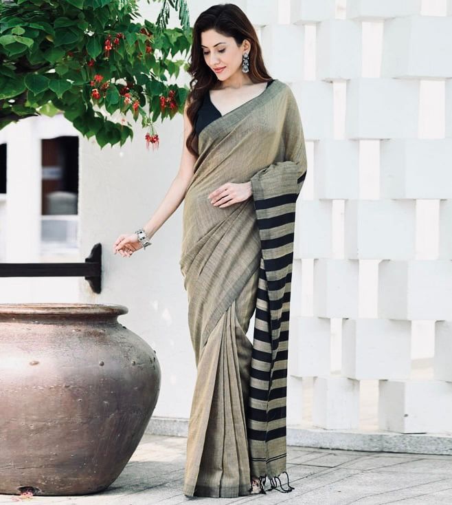 Heritage Banarasi Soft Silk Saree with Exquisite Pallu – Colour 1
