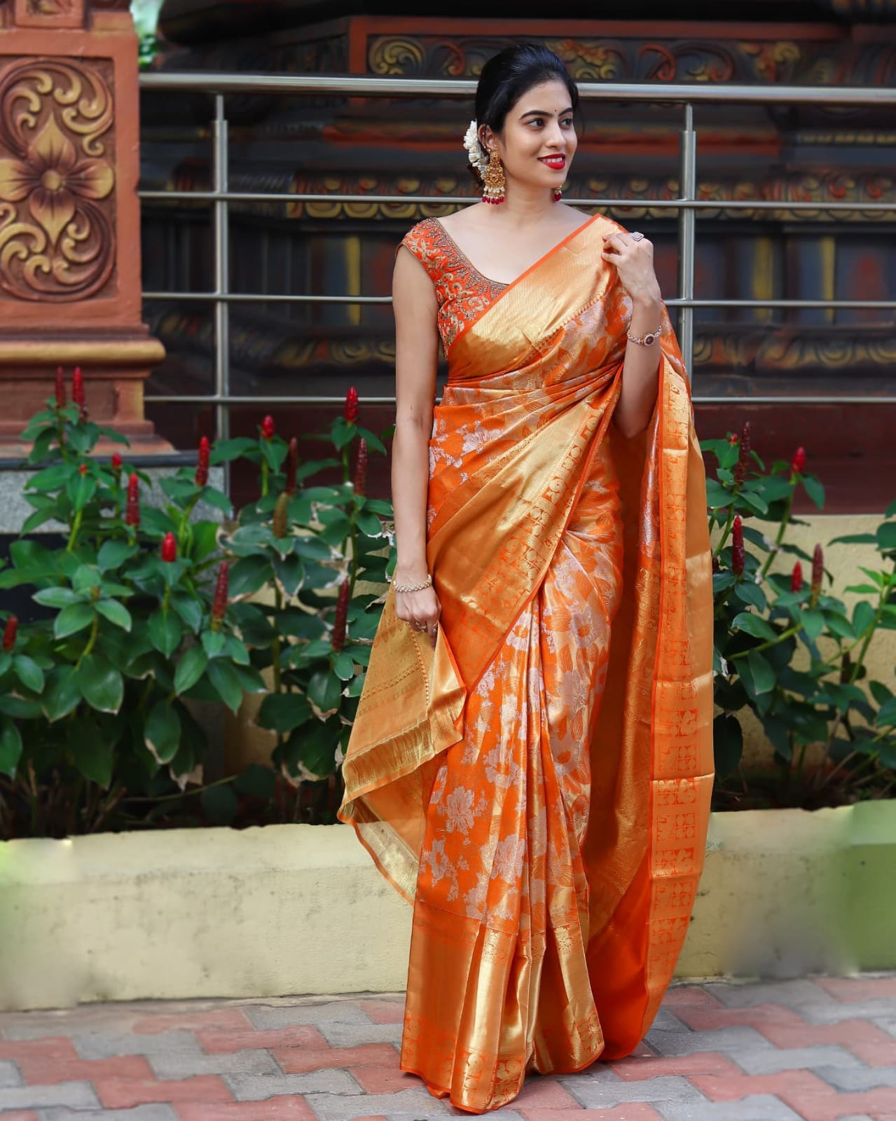 Banarasi Soft Silk Saree with Traditional Zari Motifs & Jacquard Weave