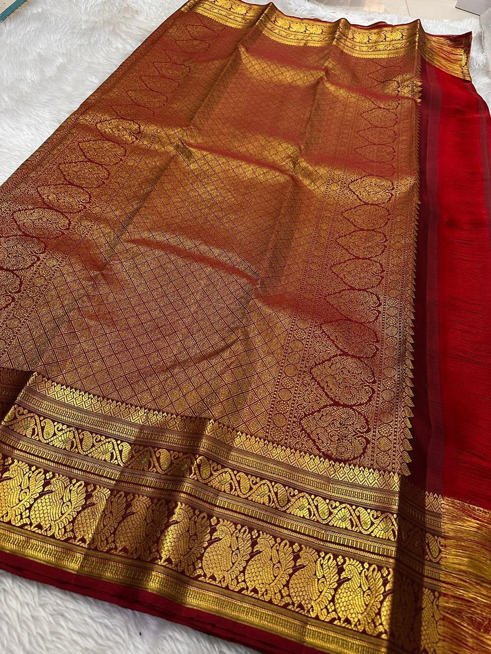 Ethereal Grace Banarasi Soft Silk Saree