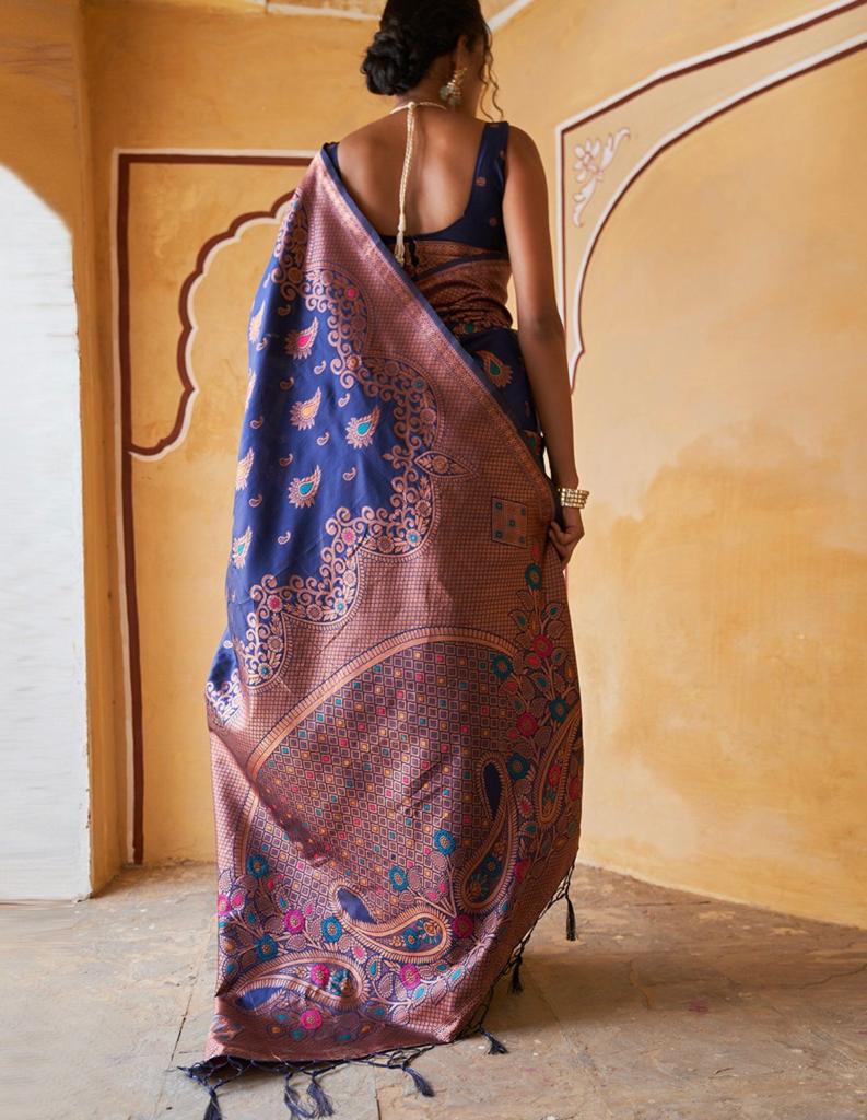 Luxurious Banarasi Silk Saree with Copper Zari – Classic Shade