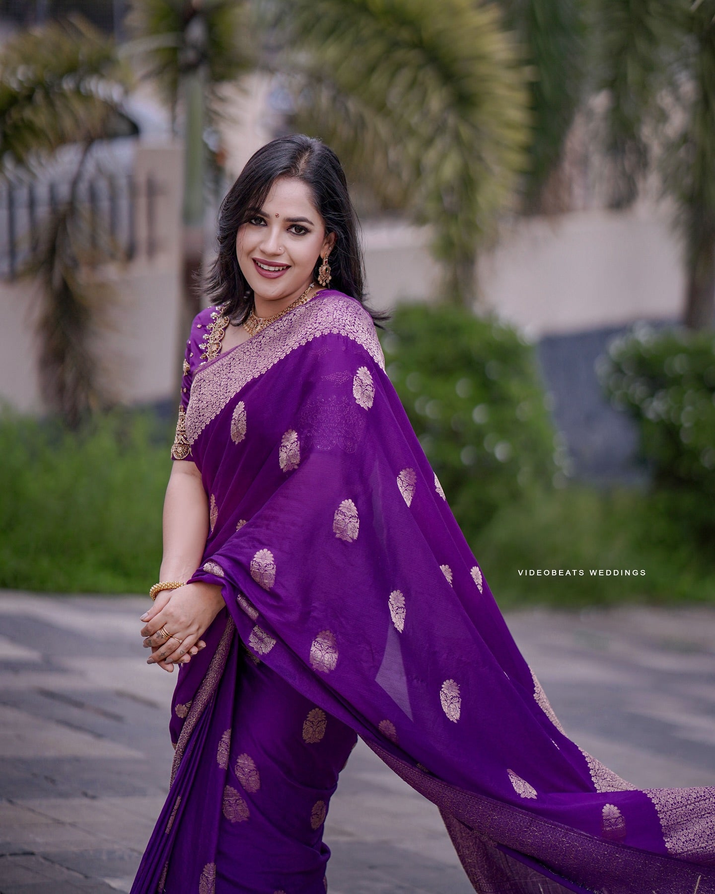 Imperial Charm Banarasi Soft Silk Saree with Elegant Pallu & Fine Brocade – Colour 1