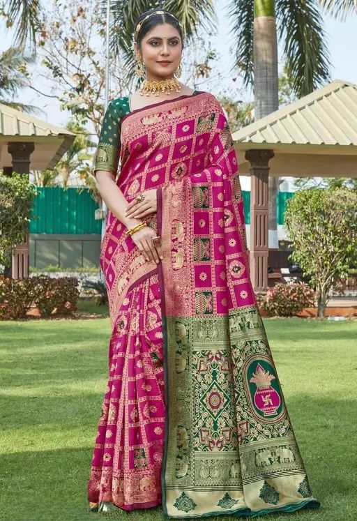 Minimalistic Elegance Banarasi Soft Silk Saree – Colour 2