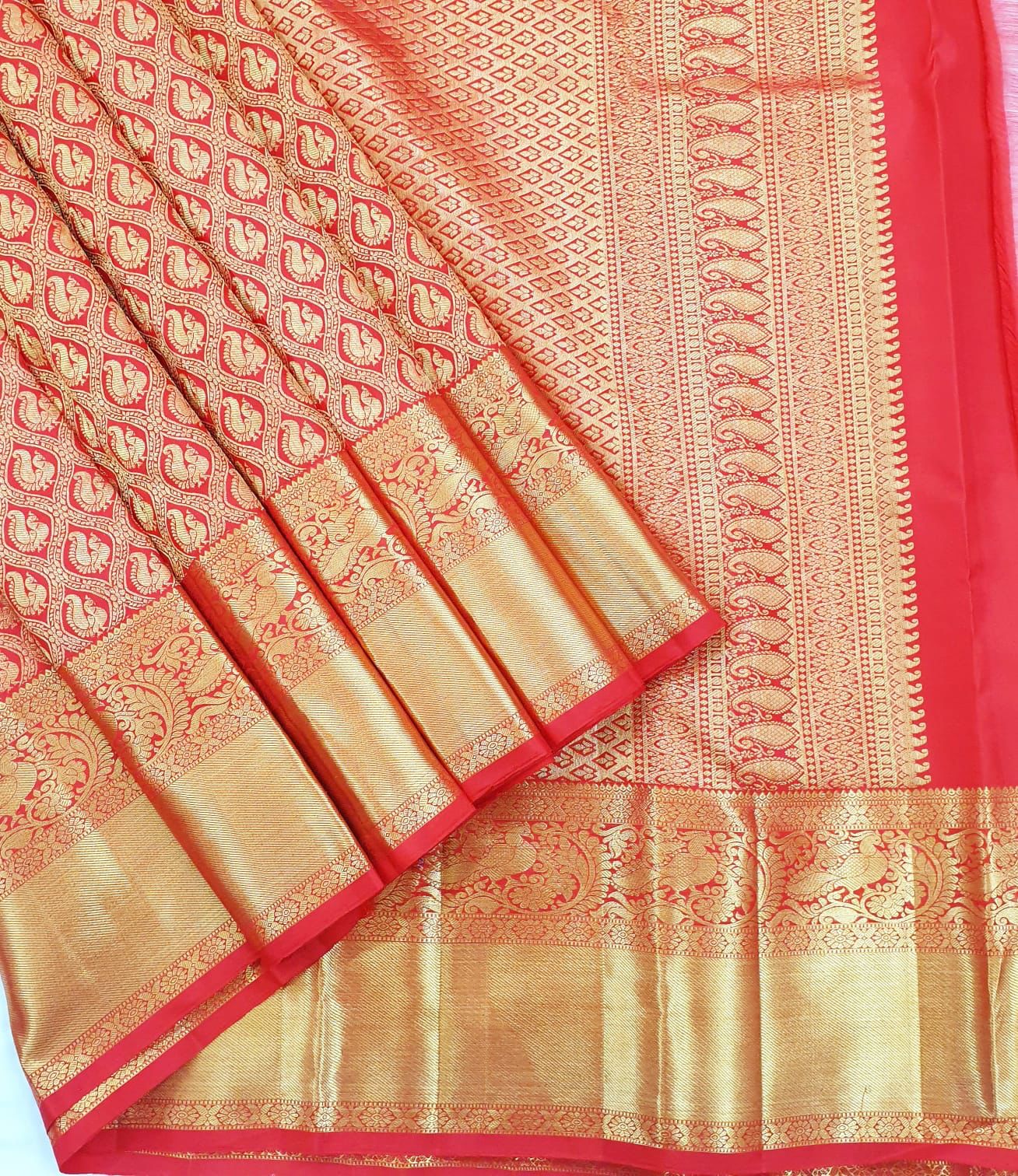 Elegant Banarasi Silk Saree with Gold Zari – Classic Red