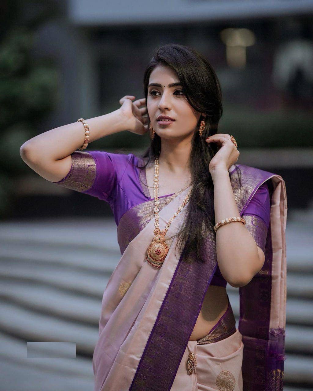 Regal Radiance Banarasi Soft Silk Saree with Gold Zari Weaving – Colour 1