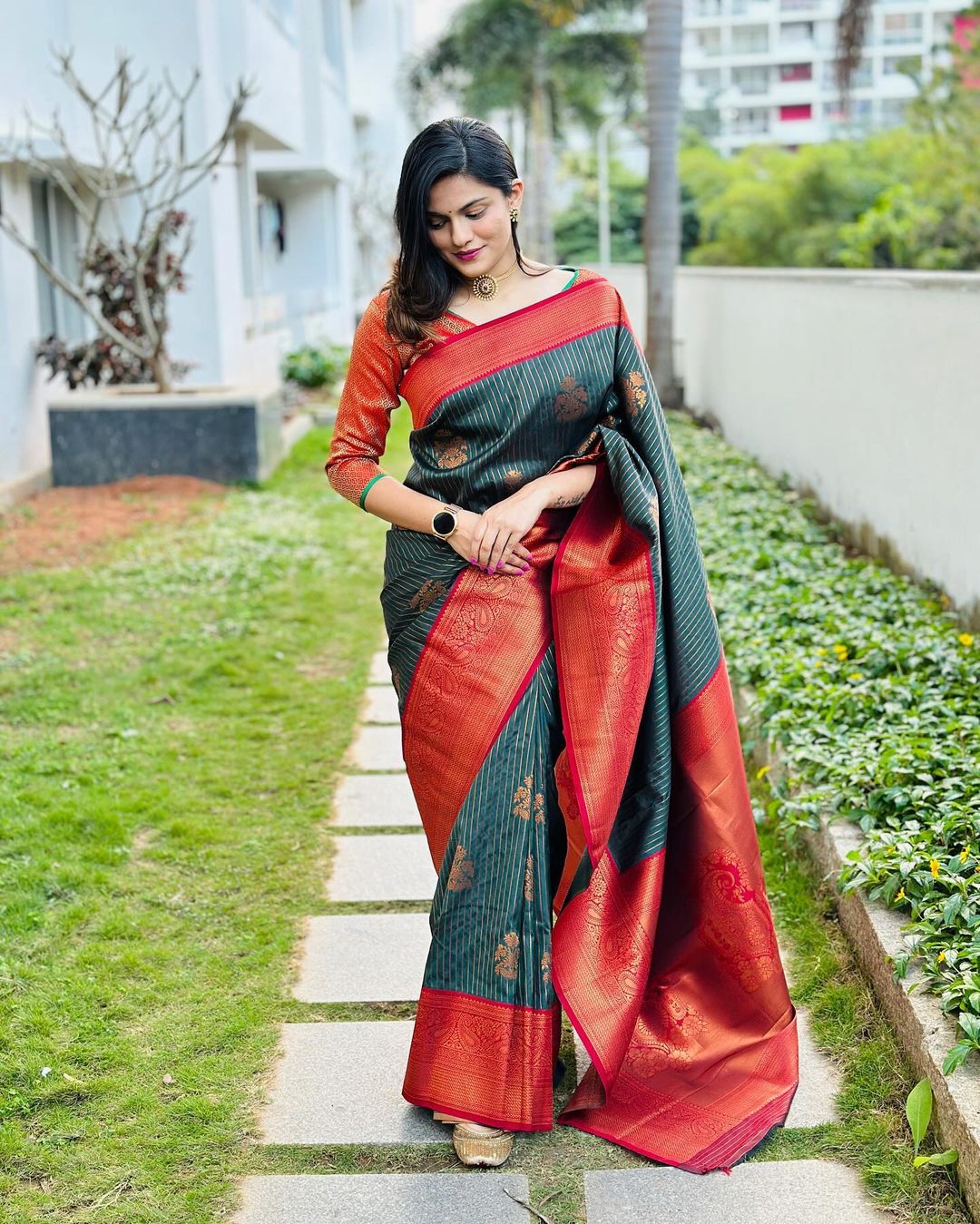 Majestic Banarasi Soft Silk Saree for Weddings