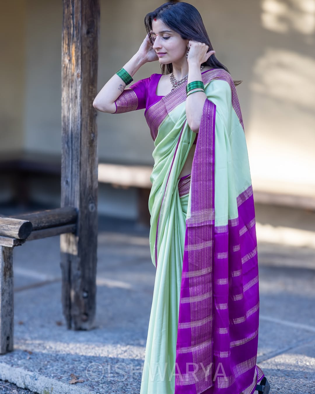 Timeless Aura Banarasi Soft Silk Saree Copper Zari