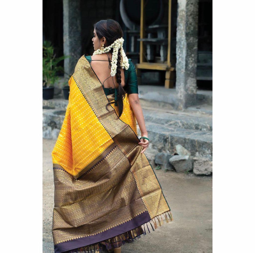 Timeless Fuchsia Banarasi Katan Silk Saree with Jaal Weave
