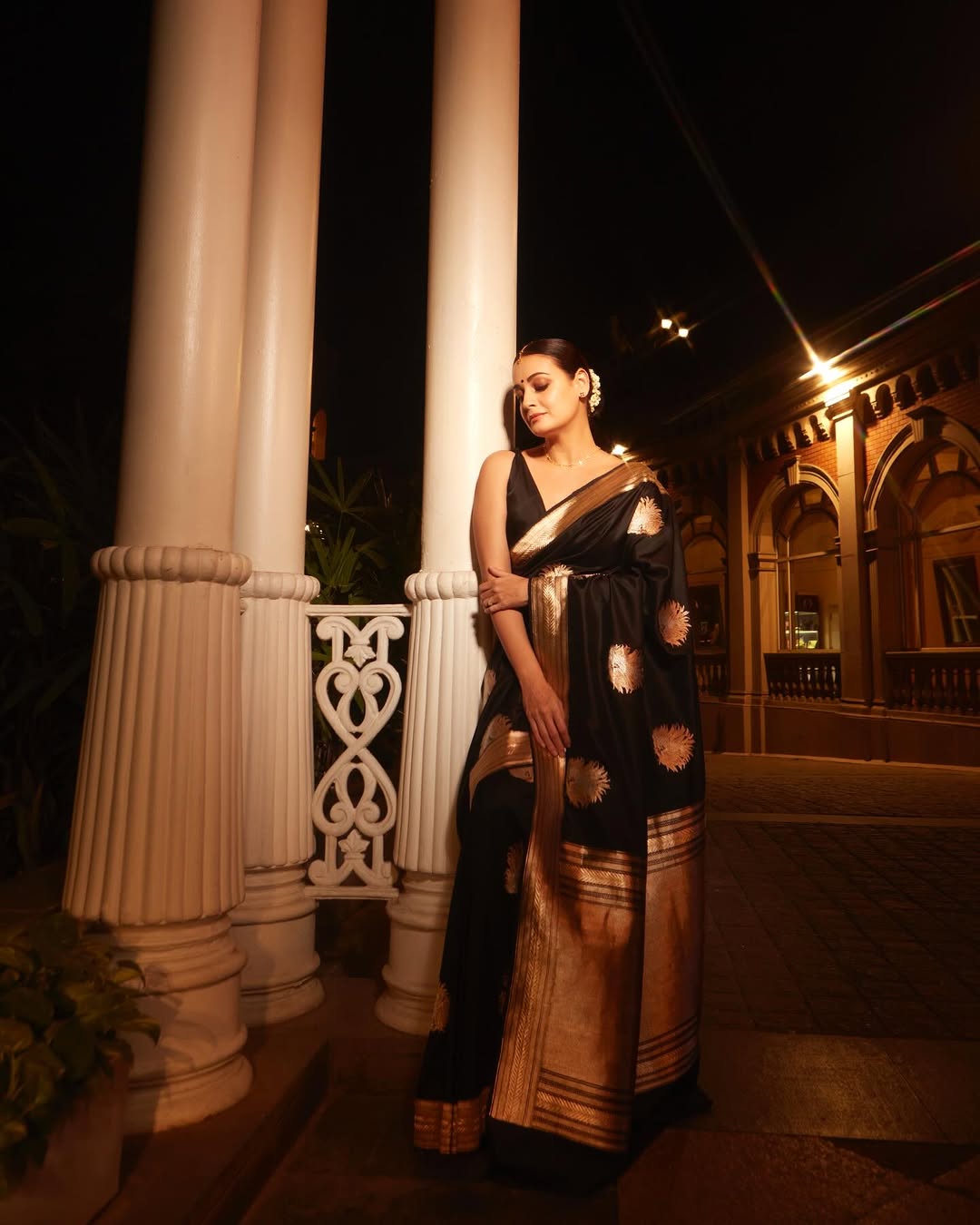 Ethereal Grace Banarasi Soft Silk Saree Minimal Zari