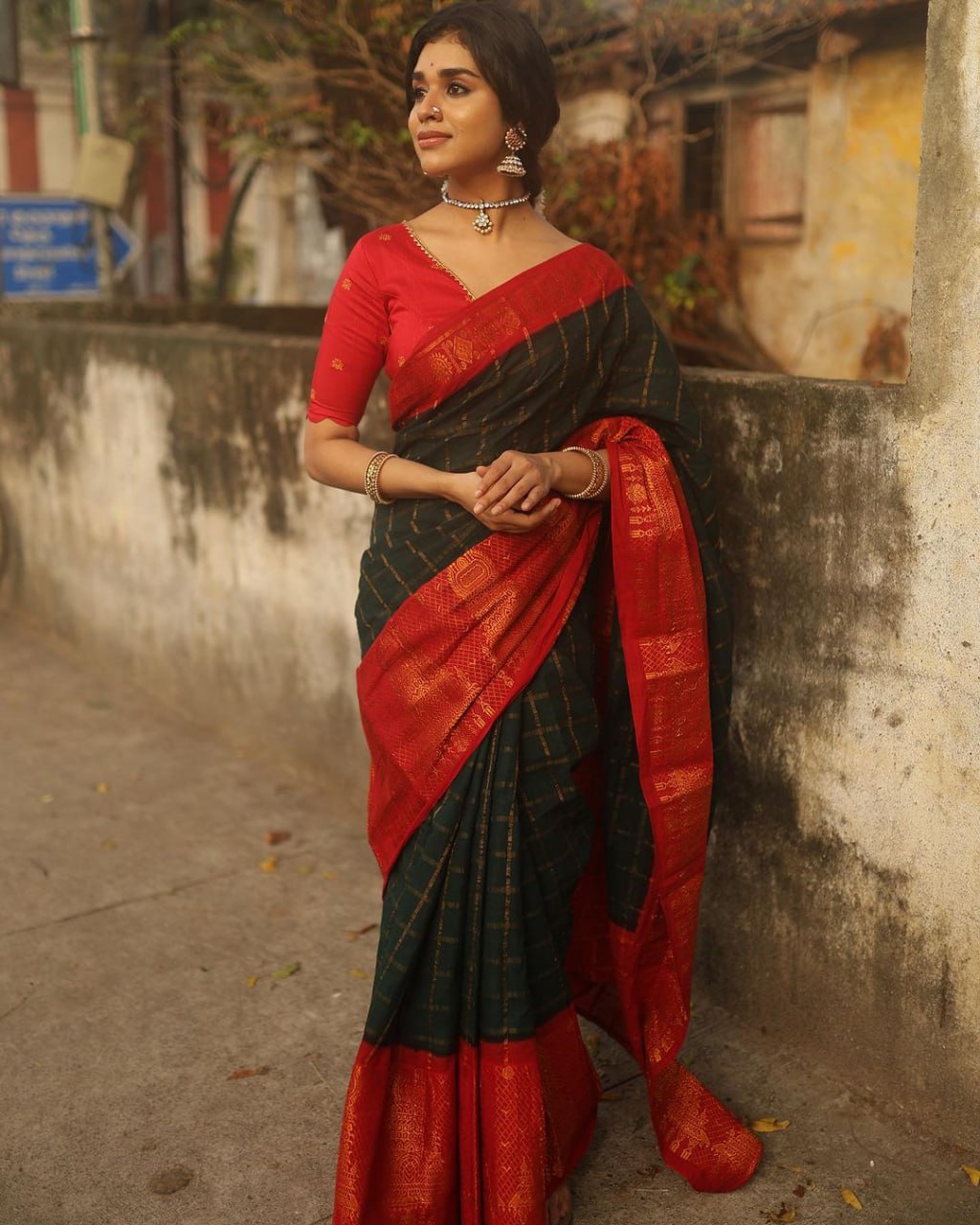 Timeless Grace Banarasi Silk Saree with Copper Zari