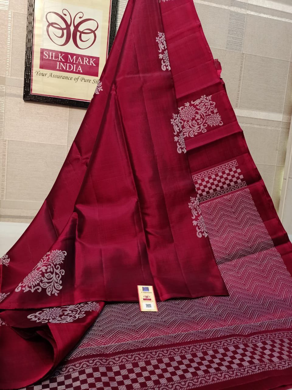 Banarasi Soft Silk Saree – Silk Aayna Wedding Collection