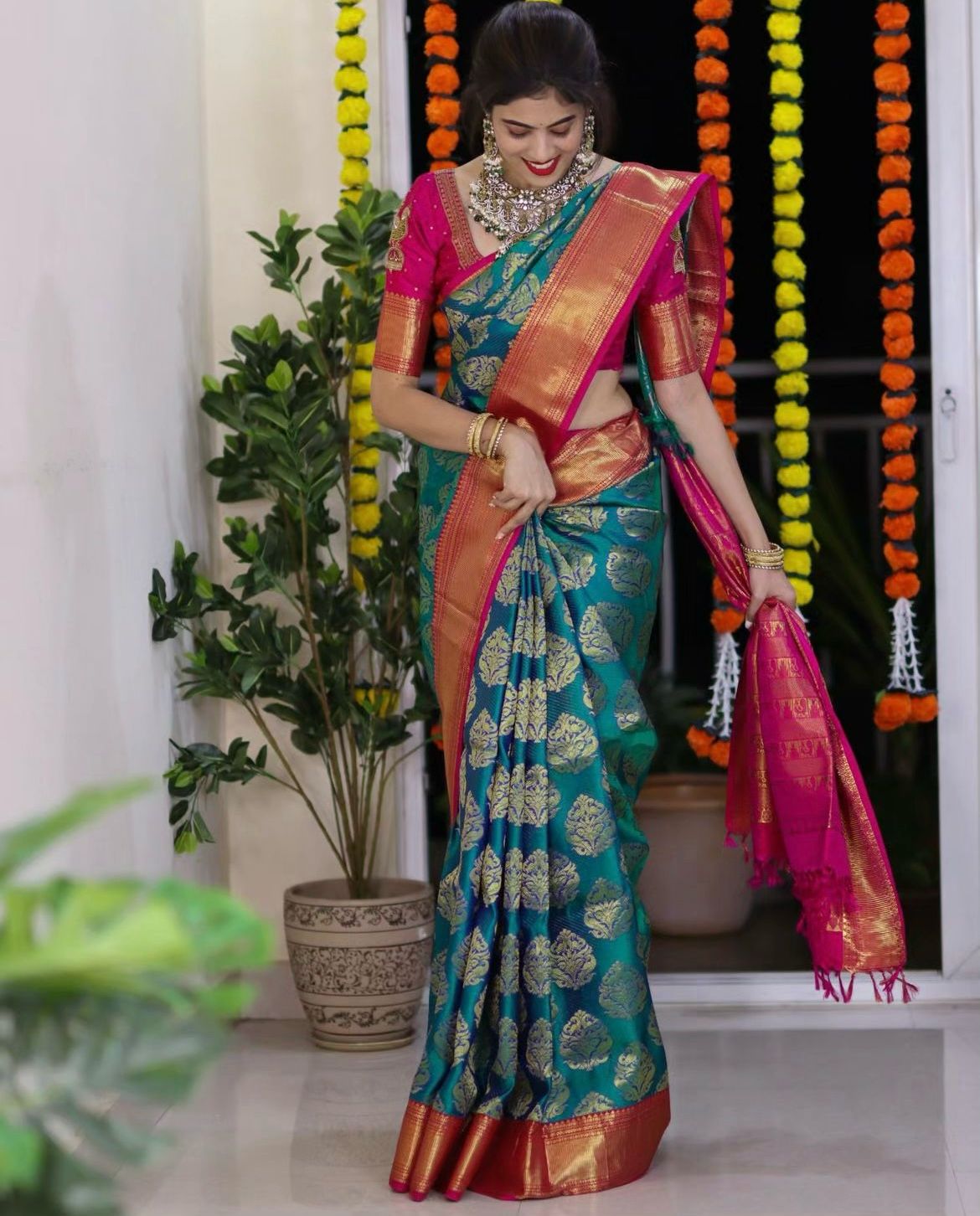 Banarasi Soft Silk Saree with Gold Zari Weaving – Elegant Traditional Saree