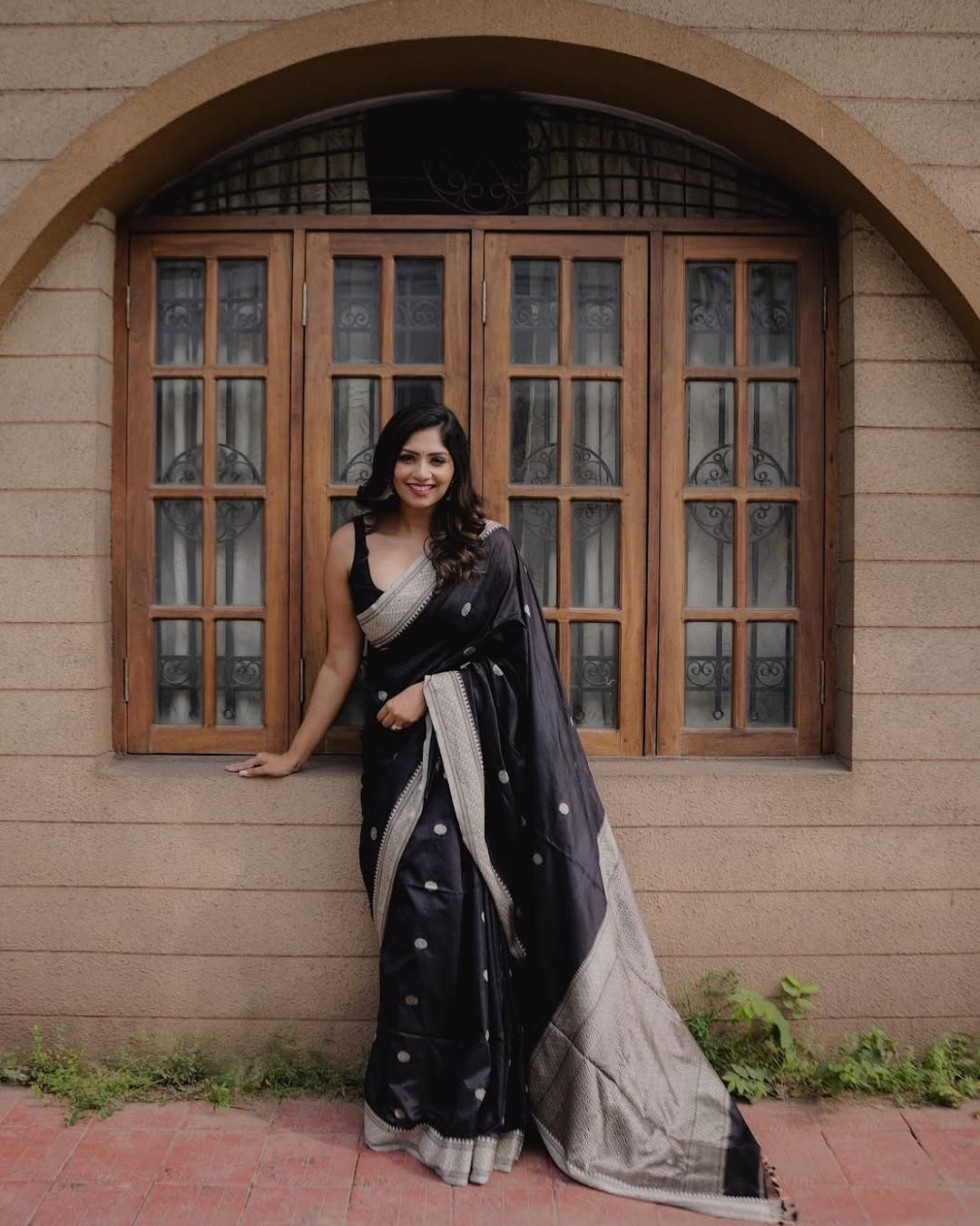 Silver Aura Banarasi Soft Silk Saree with Silver Zari Weaving – Colour 1