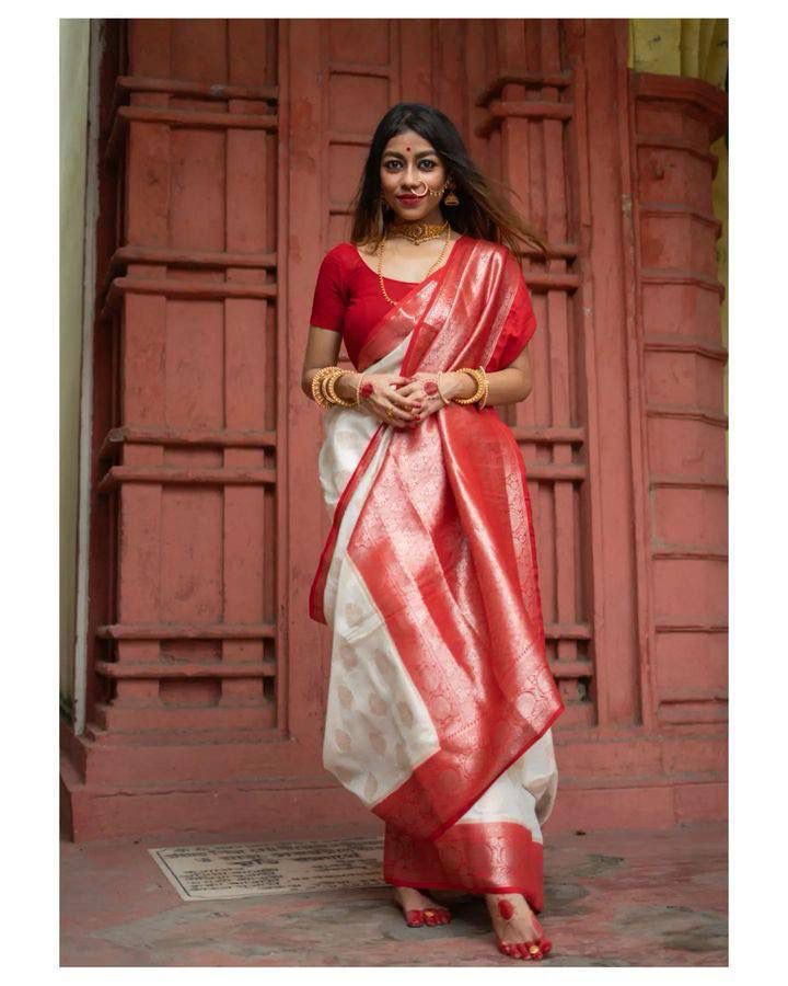 Golden Radiance Banarasi Soft Silk Saree Gold Zari