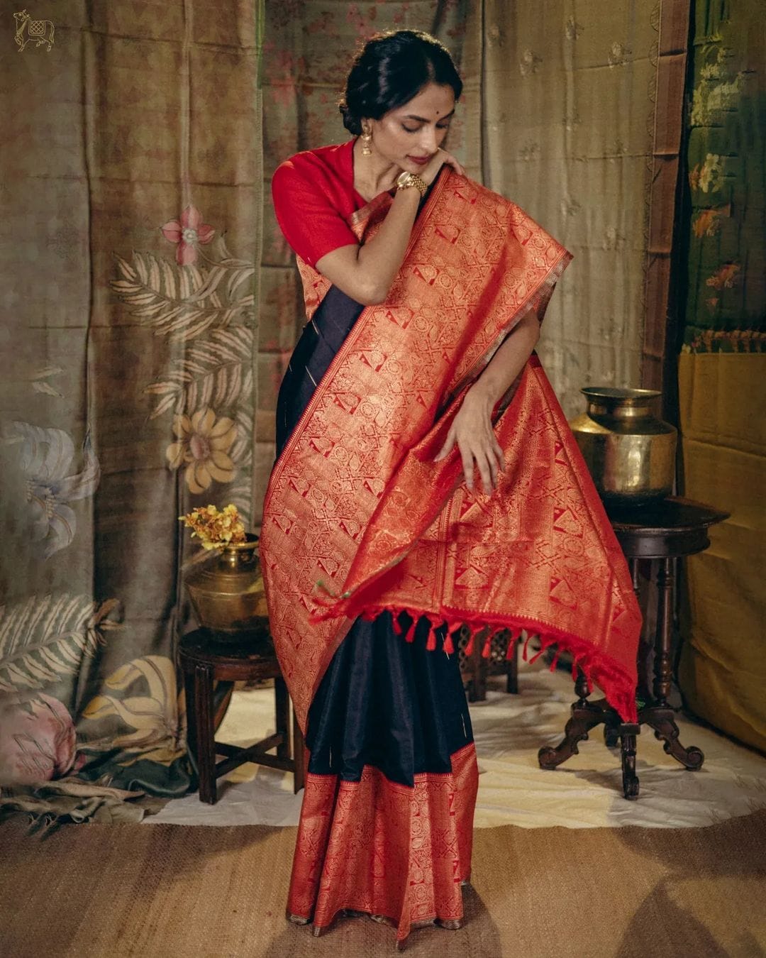 Elegant Heritage Banarasi Silk Saree with Gold Zari