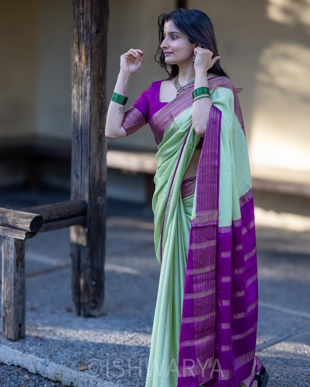 Timeless Aura Banarasi Soft Silk Saree Copper Zari