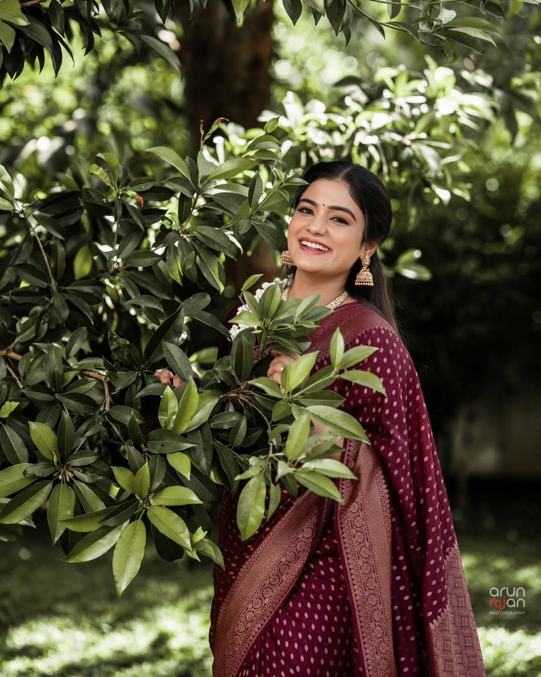 Banarasi Soft Silk Saree – Minimalistic Elegance, Shade 1