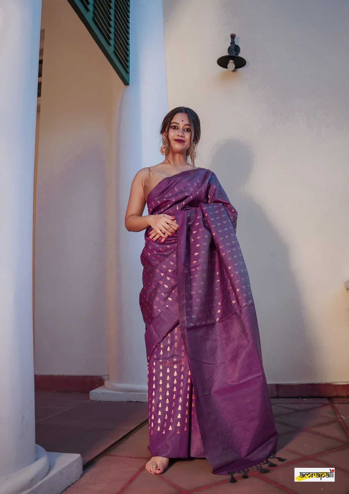 Banarasi Soft Silk Saree – Elegant Gold Zari Weaving Collection