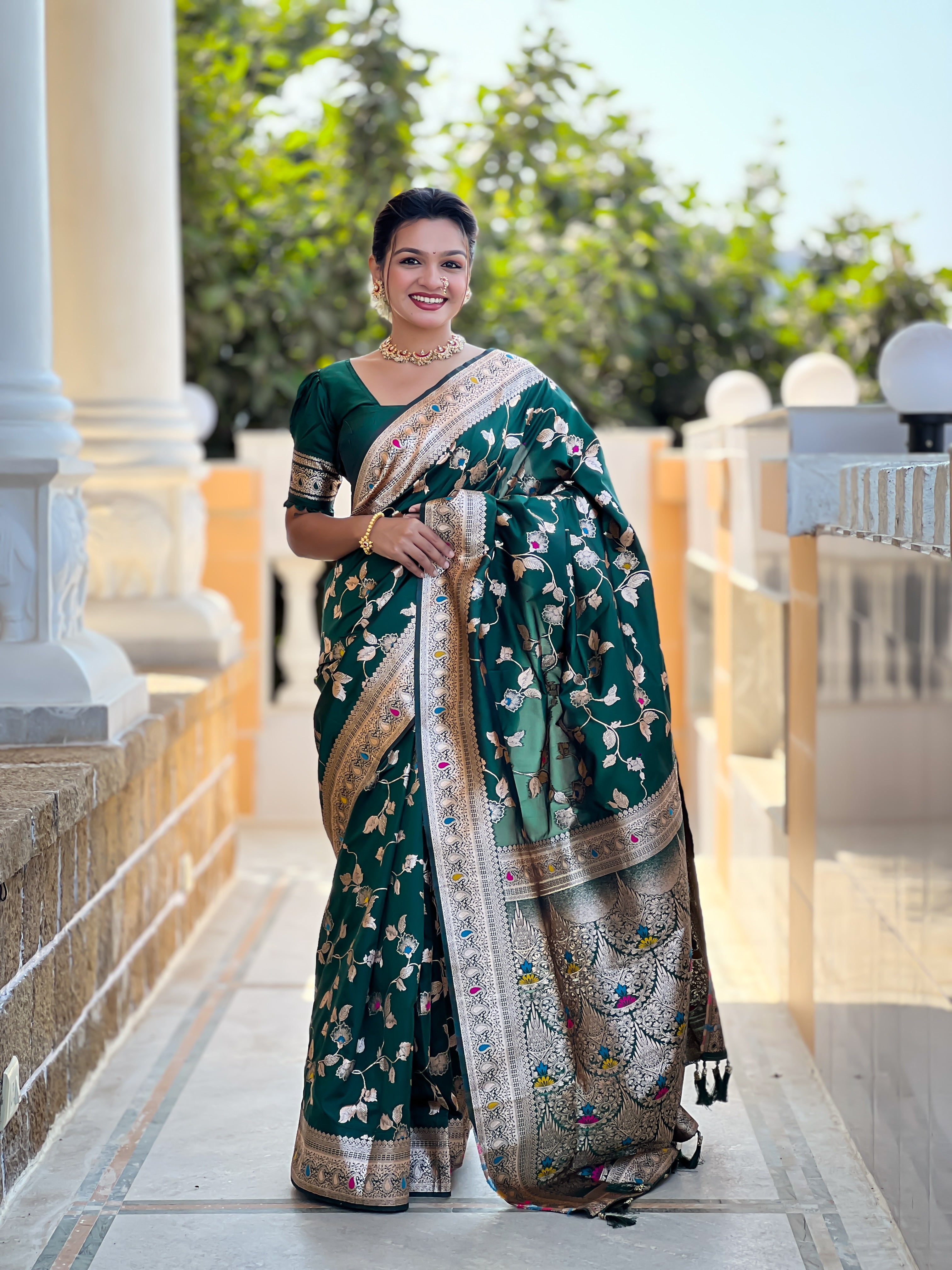 soft banarasi silk saree with zari weaving and meenakari design rich pallu and woven border
