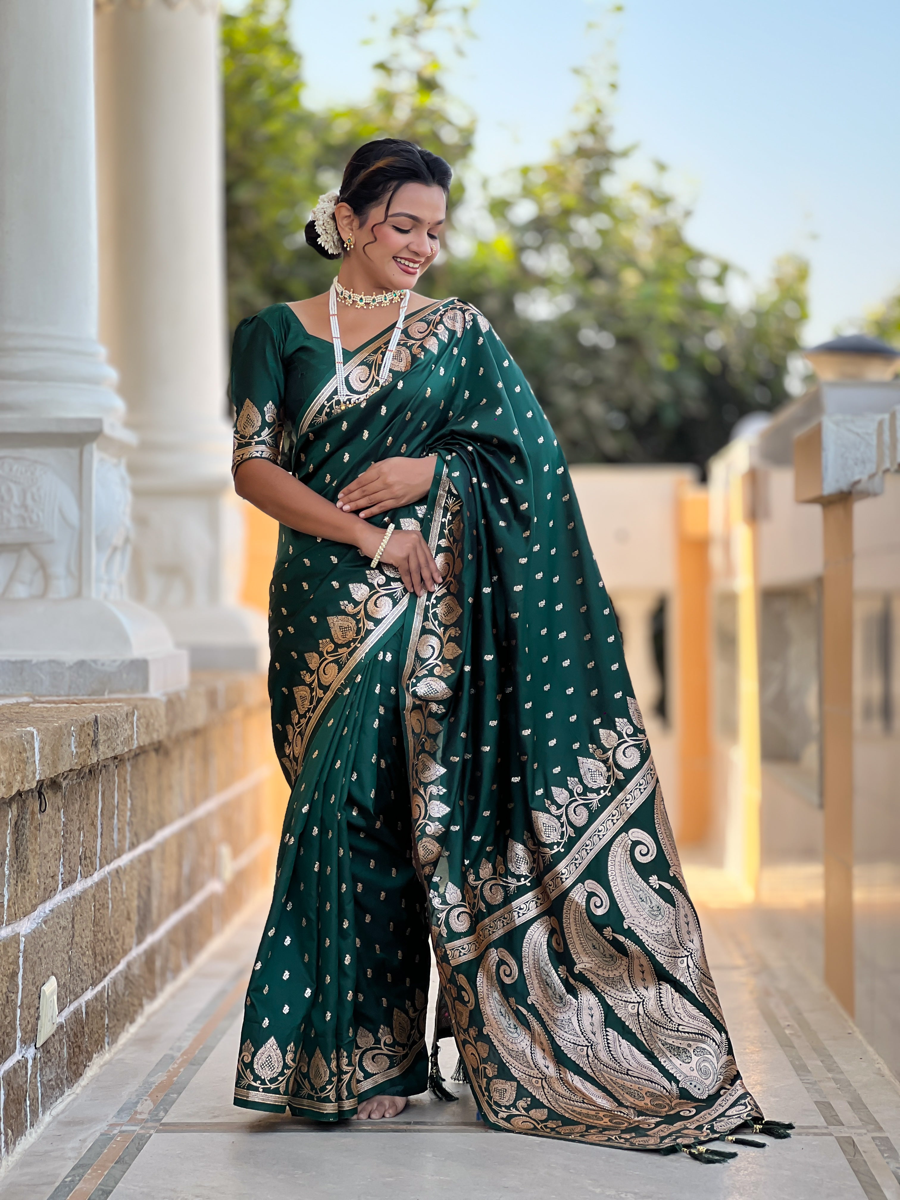 Soft Banarasi Silk Saree; Pure Silk Zari Weaving Saree; Rich Zari Pallu with Meenakari Border; Traditional Banarasi Sari with Tassels; Matching Soft Silk Woven Blouse Piece